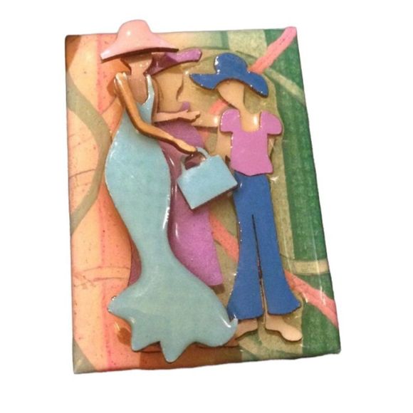 Vintage Woman Pins By Lucinda Dimensional Pin - Picture 1 of 4